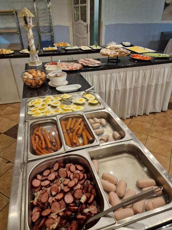 Hotel Sangos Ośrodek Sportowo-Szkoleniowy Gorki Wielkie Zewnętrze zdjęcie